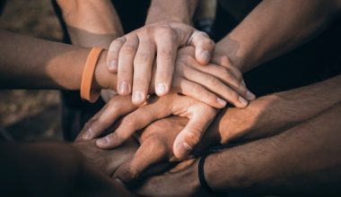 ¿Qué motiva a los ciudadanos a donar en instituciones benéficas?