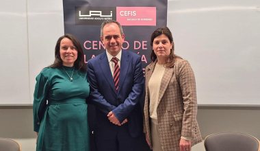 CEFIS reúne a expertos para debatir el marco normativo de las donaciones en Chile